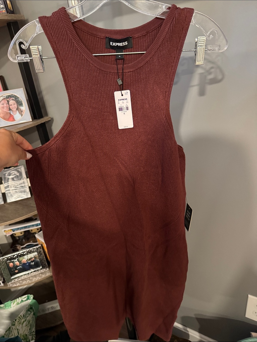 Express Ribbed Sleeveless sweater dress in Wine